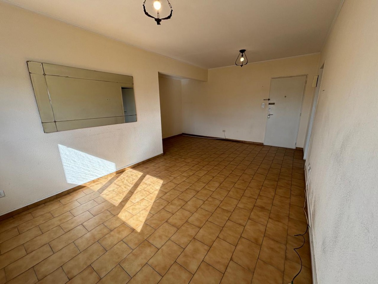 DEPARTAMENTO 3 AMB EN VENTA - INDEPENDENCIA Y VIEYTES