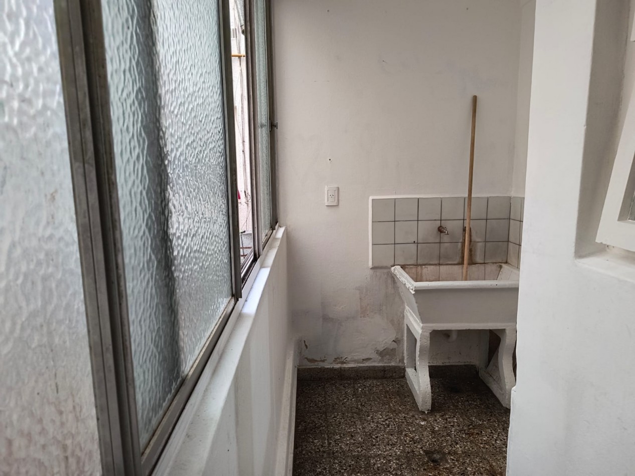 Dos ambientes zona Guemes