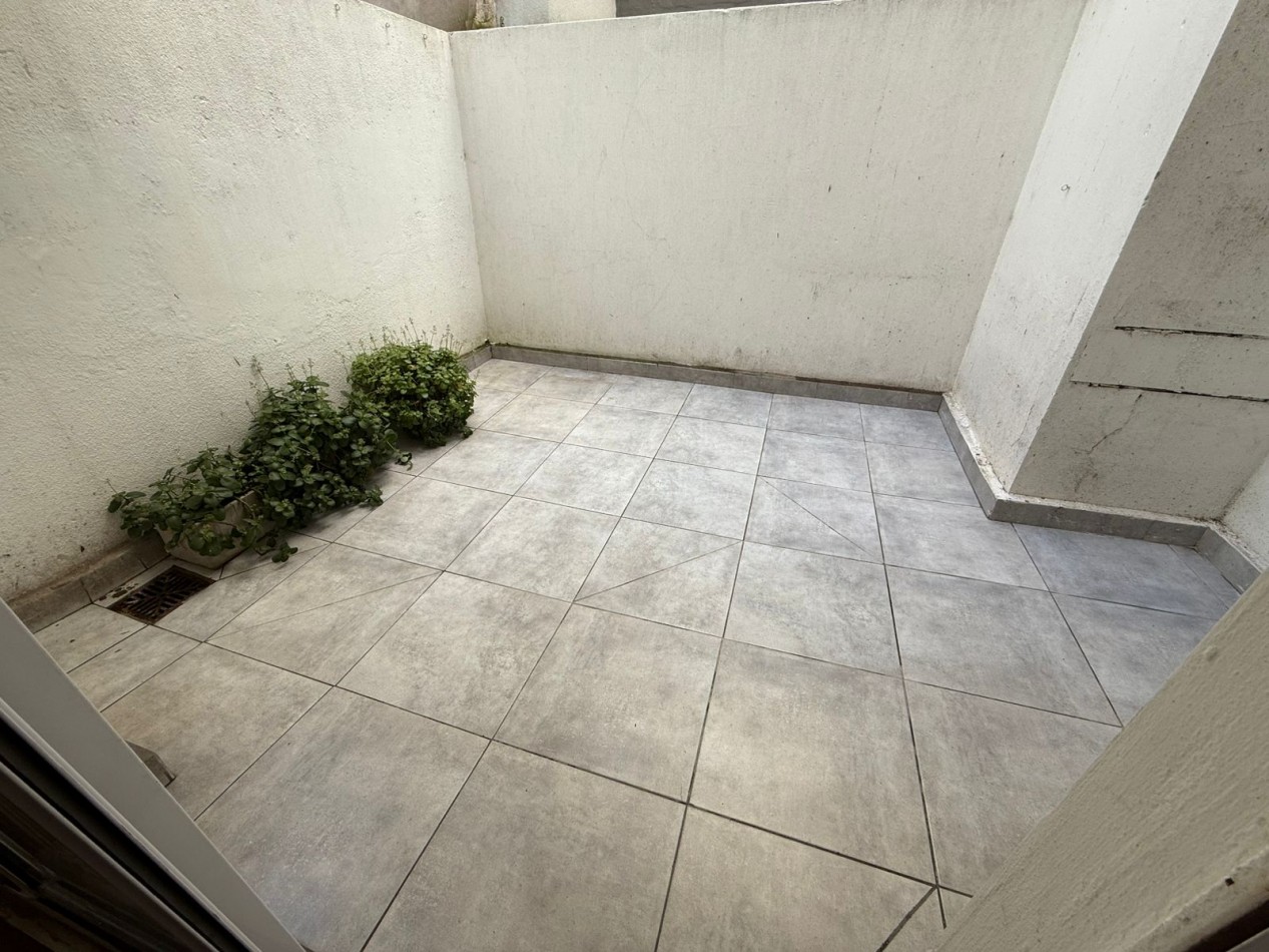 Alquiler Dos Ambientes al Frente