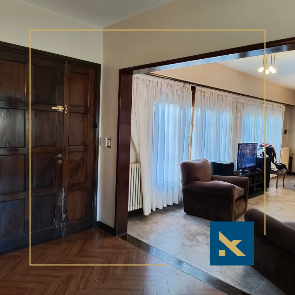 CASA EN VENTA - BARRIO CAISAMAR