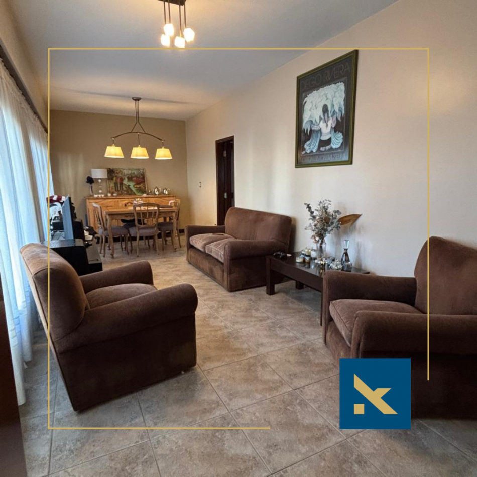 CASA EN VENTA - BARRIO CAISAMAR