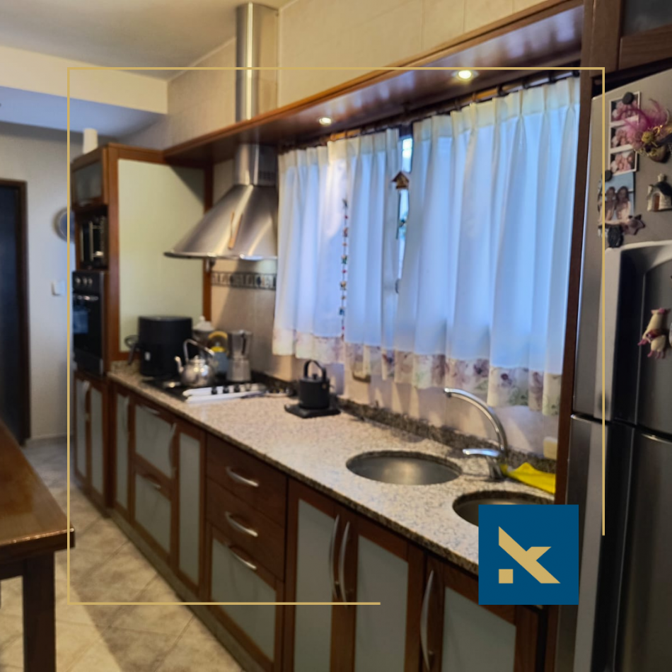 CASA EN VENTA - BARRIO CAISAMAR
