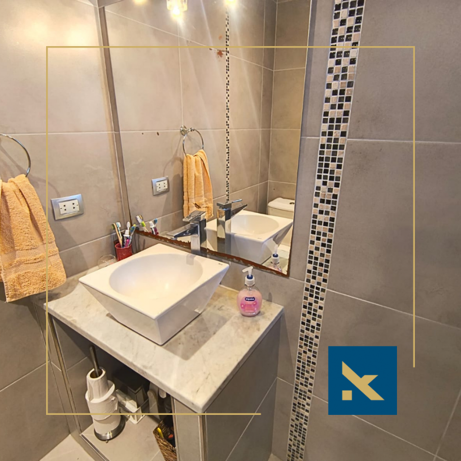 CASA EN VENTA - BARRIO CAISAMAR