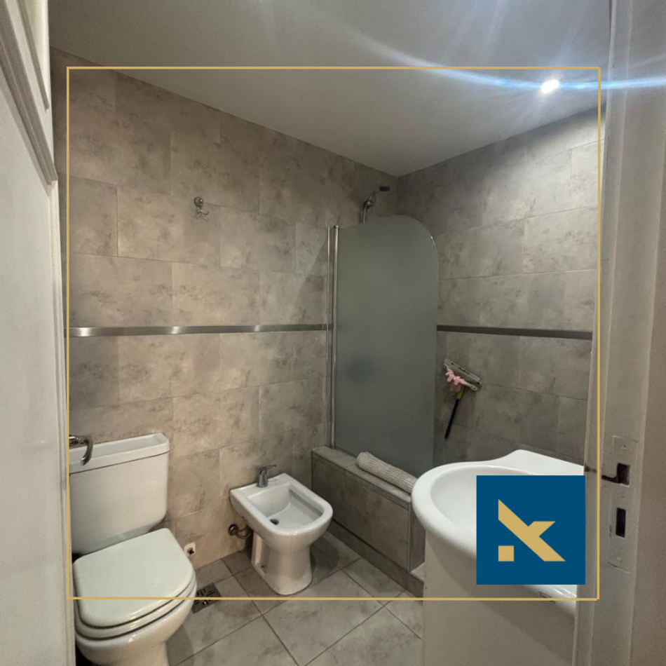 SEMIPISO DE 3 AMBIENTES - ZONA TRIBUNALES