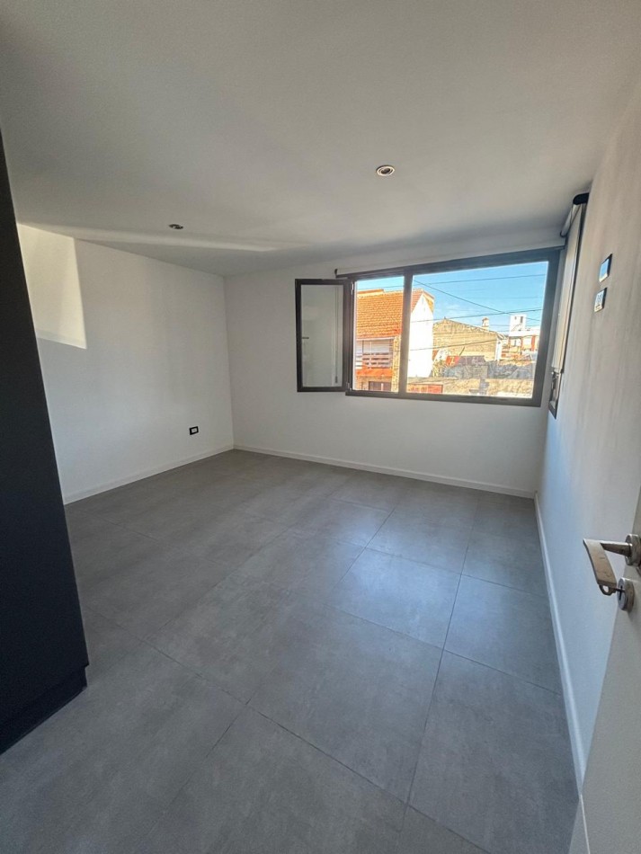 DPTO 3 AMBIENTES - SAN JOSE - A ESTRENAR