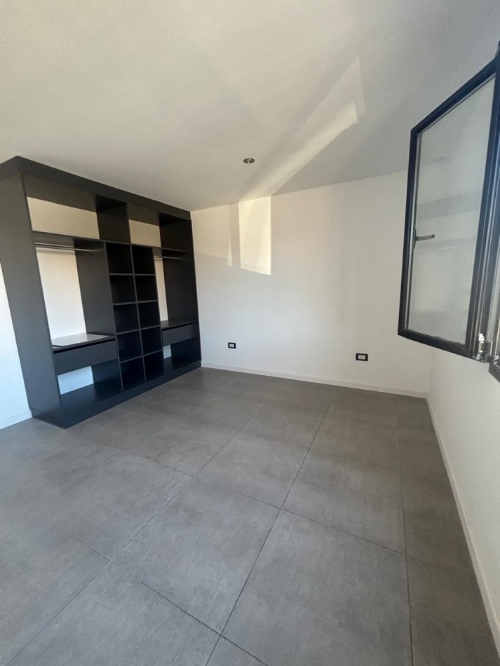 DPTO 3 AMBIENTES - SAN JOSE - A ESTRENAR
