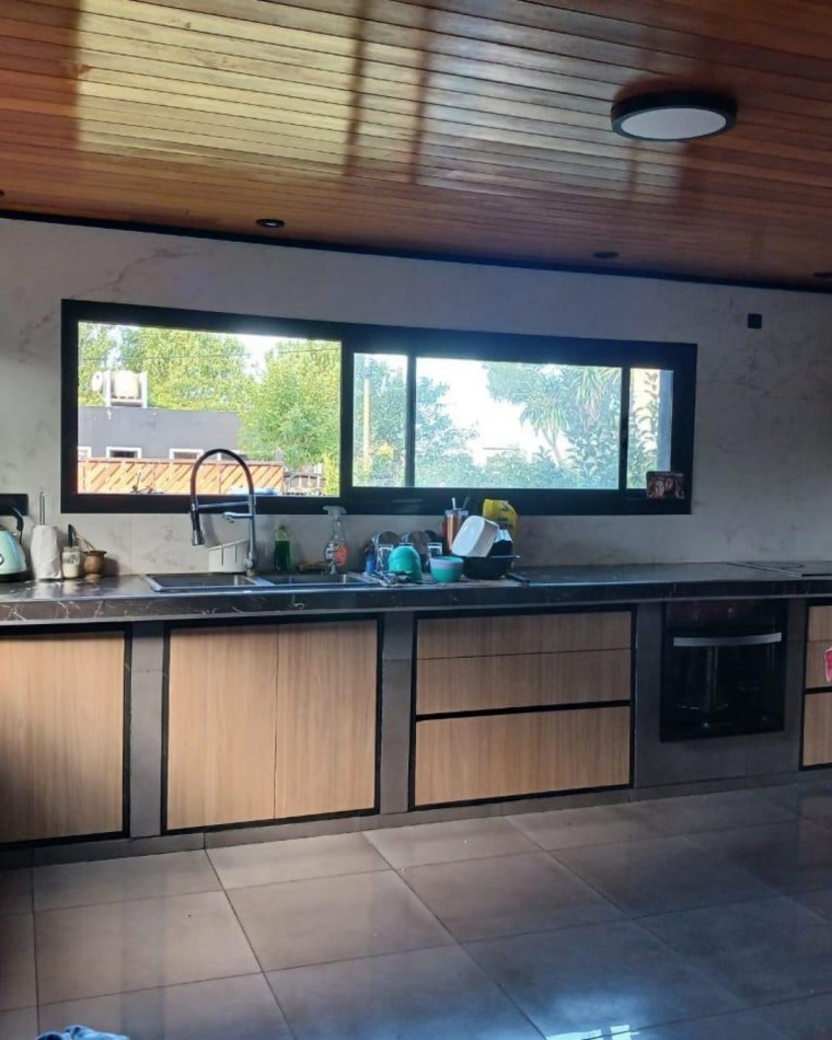CASA EN VENTA - LA CALETA