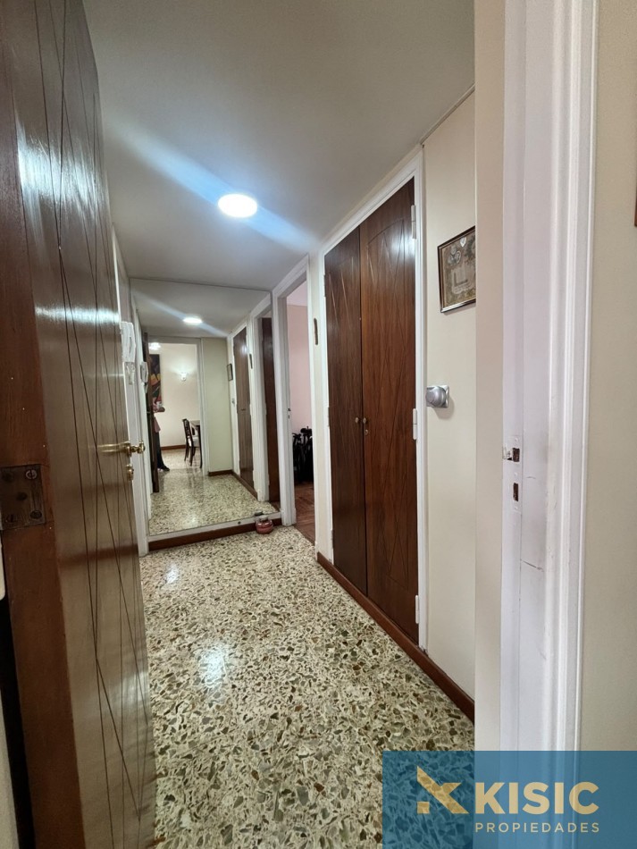3 AMBIENTES CON DEPENDENCIA EN VENTA