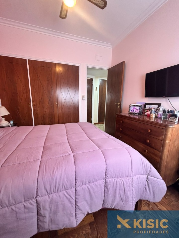 3 AMBIENTES CON DEPENDENCIA EN VENTA