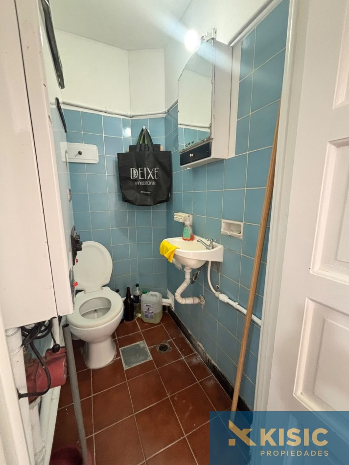3 AMBIENTES CON DEPENDENCIA EN VENTA