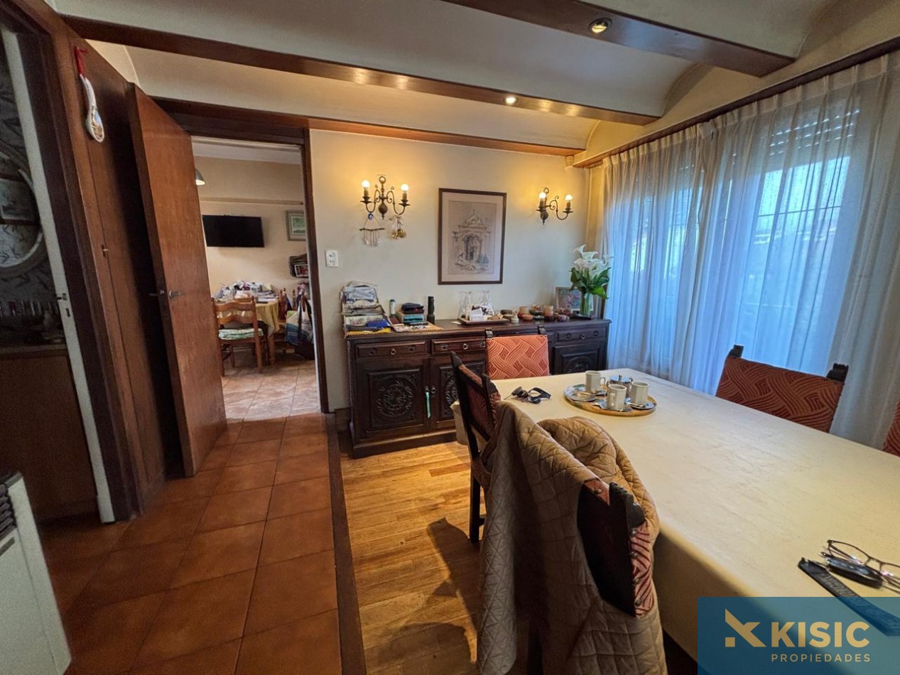 CASA EN VENTA - BARRIO CHAUVIN