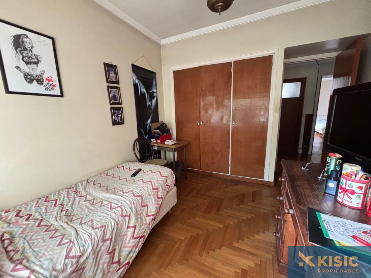 CASA EN VENTA - BARRIO CHAUVIN