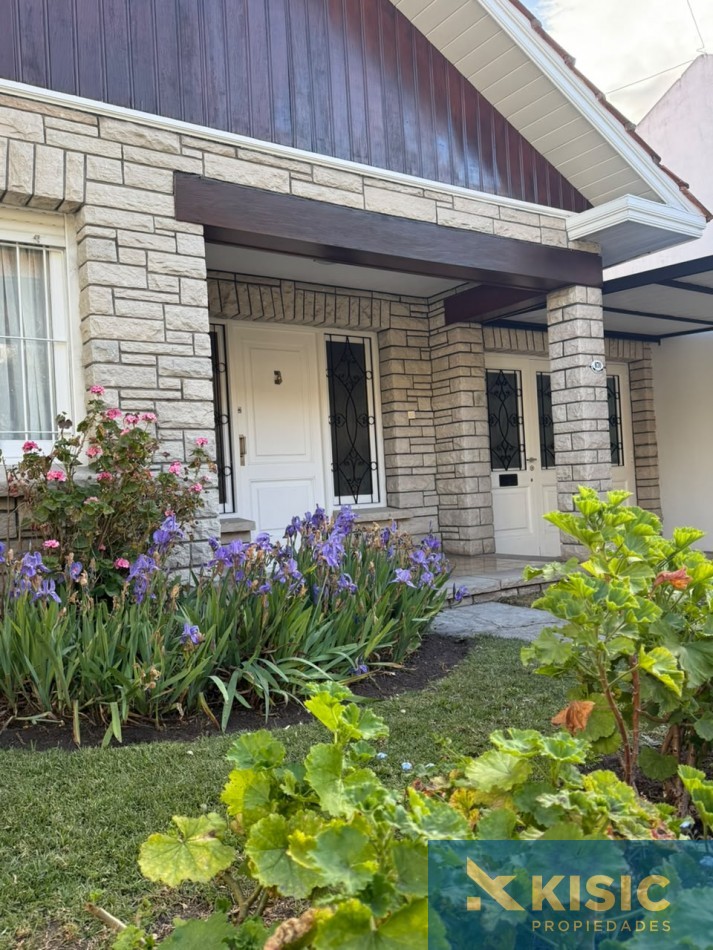 CHALET EN VENTA BARRIO STELLA MARIS