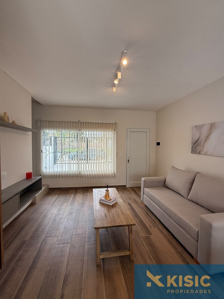 DUPLEX EN VENTA - LIBRES DEL SUD AL 700