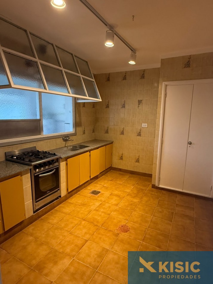 CHALET EN VENTA BARRIO STELLA MARIS