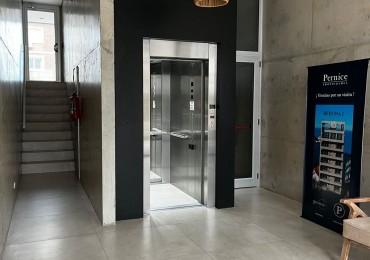 2 AMBIENTES EN ALQUILER TEMPORAL -PLAYA GRANDE-VISTA AL MAR