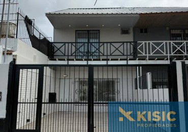 DUPLEX EN VENTA - LIBRES DEL SUD AL 700